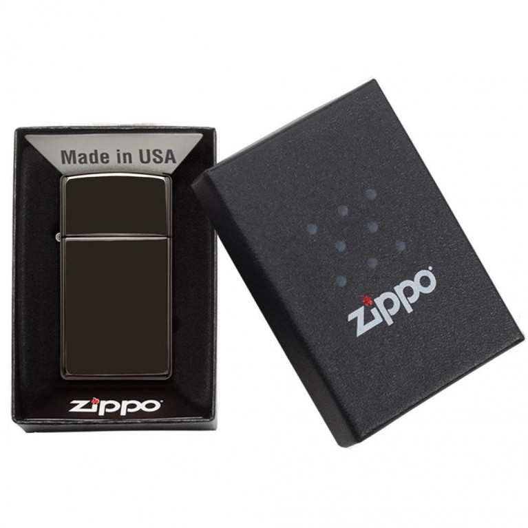 Accendino "Zippo".